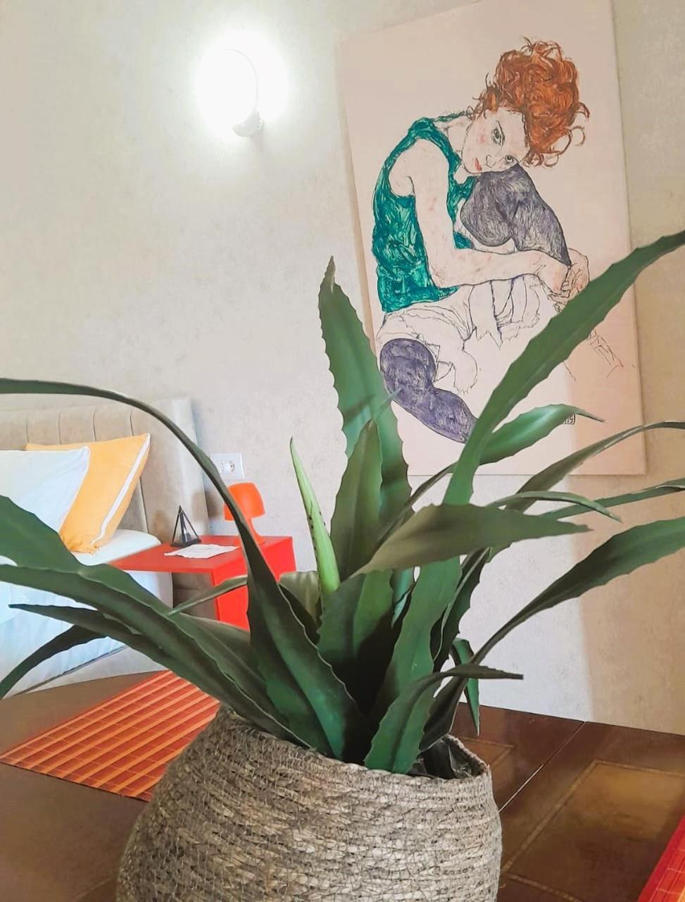 Bani'S Cozy Lovely Apt Tirana Esterno foto